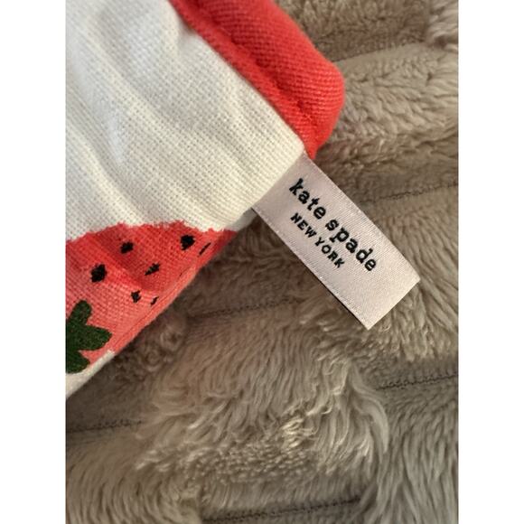 Kate Spade New York Strawberry Kitchen Towel and Oven Mitt - Picture 2 of 5